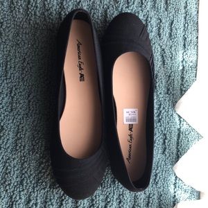 American Eagle size 10 flats